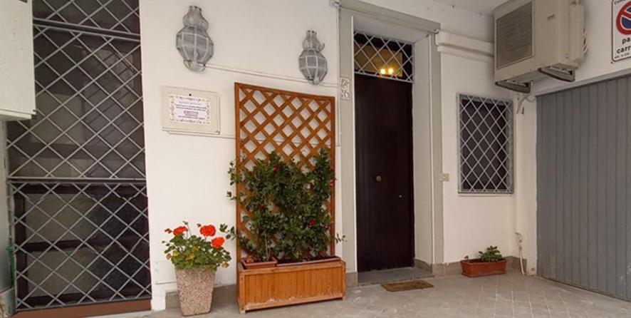 Appartamento Porta Di Ferro al centro storico Gaeta Esterno foto